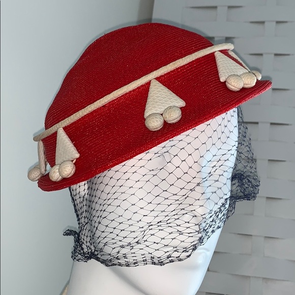 Vintage Evelyn Varon hat - Picture 3 of 12